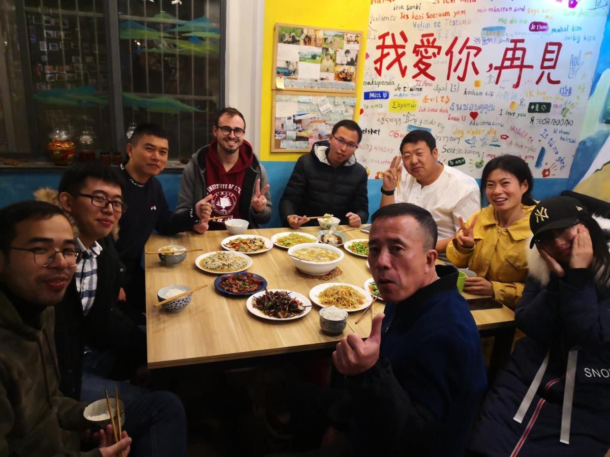 Kunlun International Youth Hostel Montes Huang Exterior foto